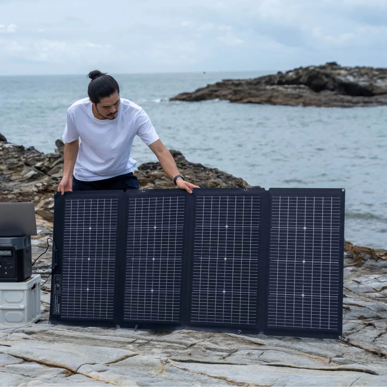 EcoFlow 220W Bifacial Portable Solar Panel EFSOLAR220W
